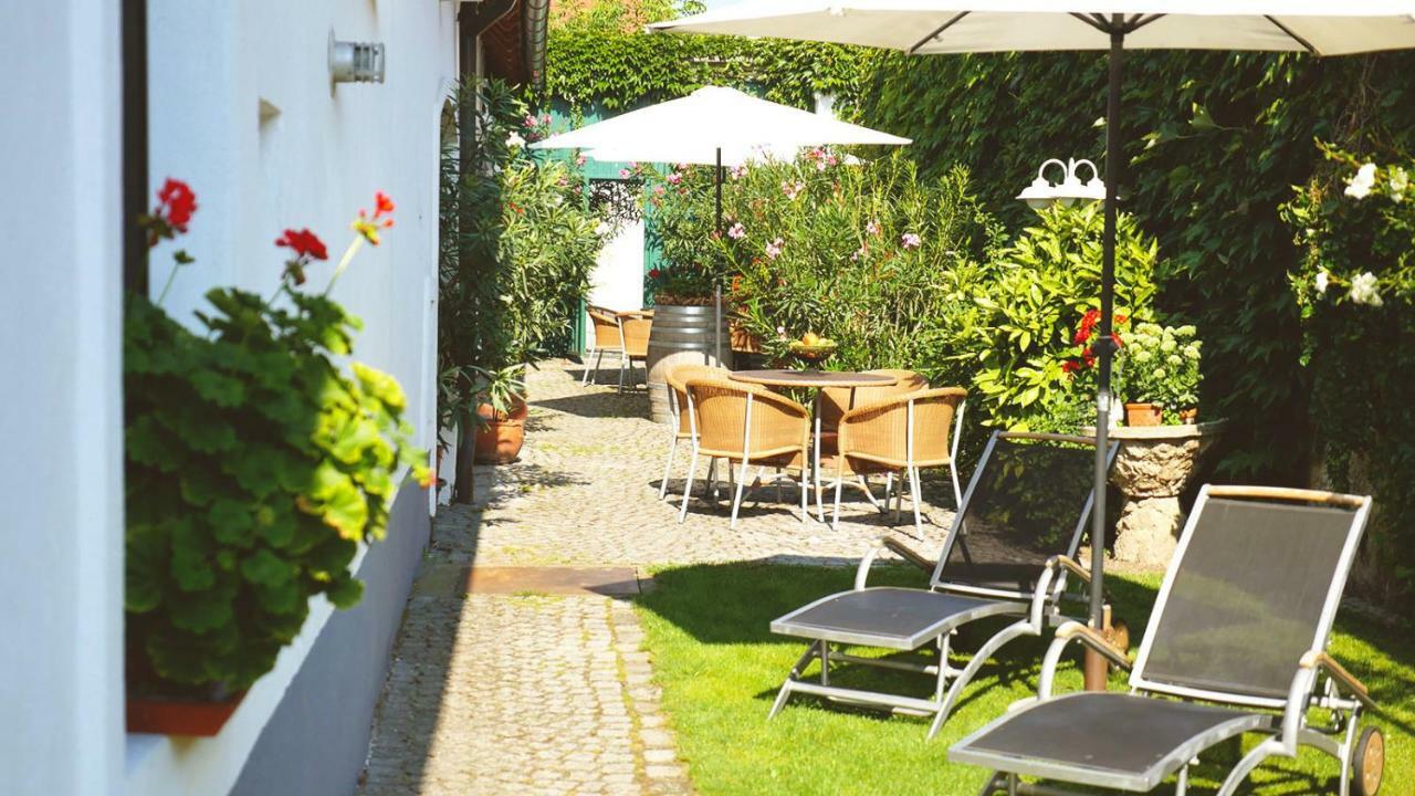 Gästehaus Doris Purbach am Neusiedlersee Exterior foto